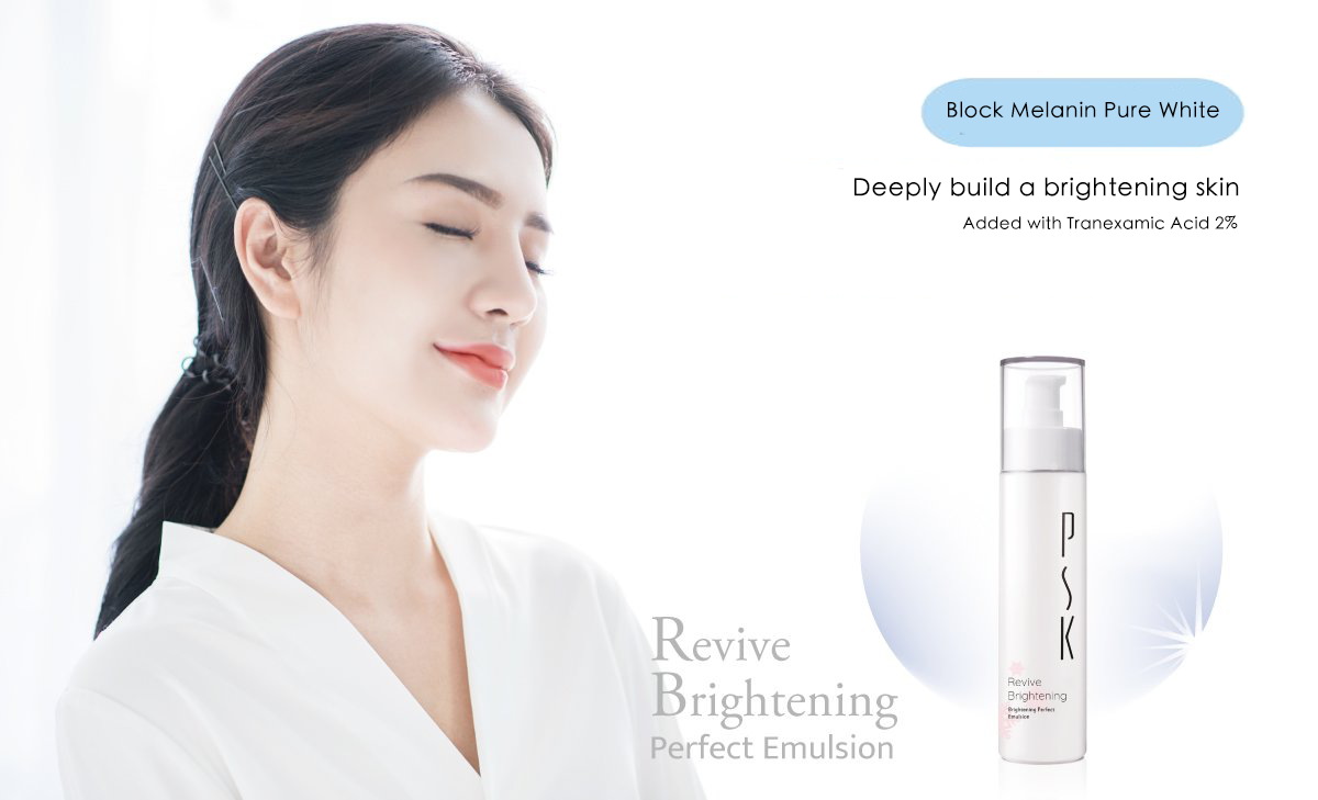 Revive Brightening Emulsion blocks melanin production and promotes pure white, bright skin with the addition of 2% Tranexamic acid.